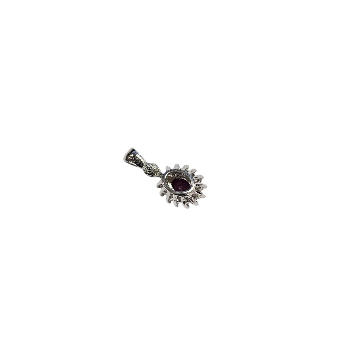 Charm Rubino con Contorno