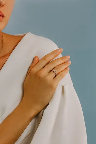 Anello solitario pegni d'amore