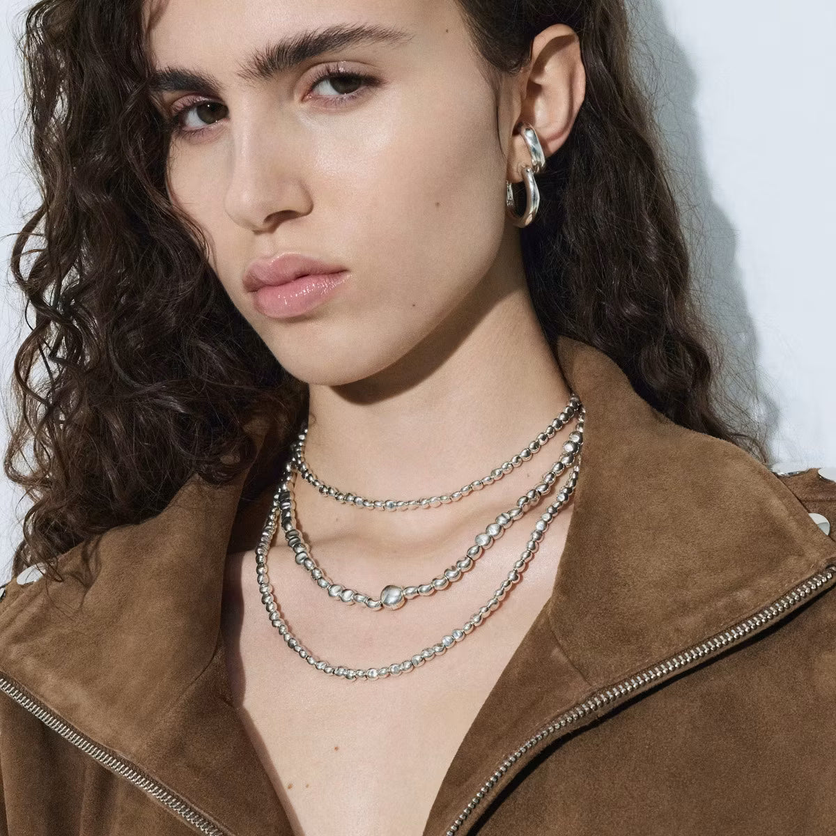 essential silver necklace