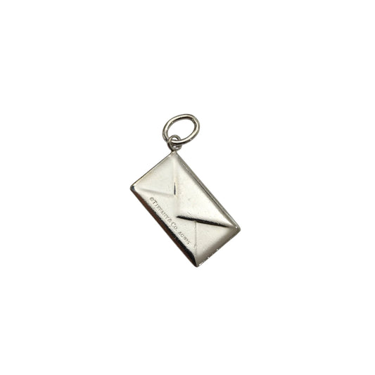 Charm Tiffany Lettera